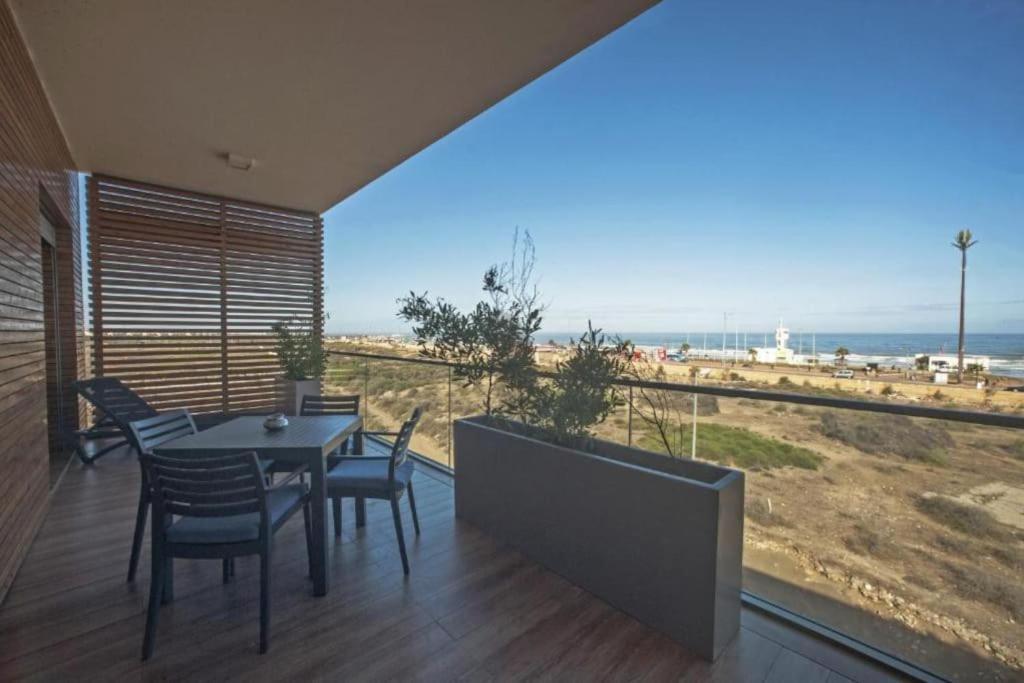 Luxury Apartment At Corniche , Seaview Close Beach Casablanca Eksteriør billede