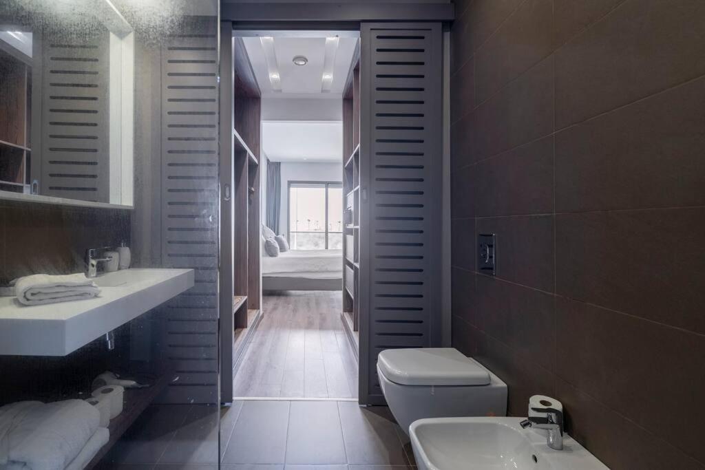 Luxury Apartment At Corniche , Seaview Close Beach Casablanca Eksteriør billede