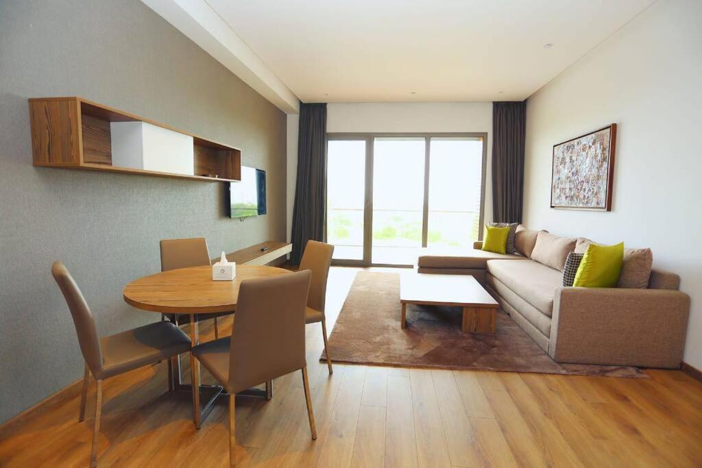 Luxury Apartment At Corniche , Seaview Close Beach Casablanca Eksteriør billede